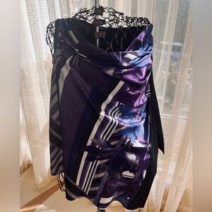 Tahari one-Sleeve Blouse size 3x